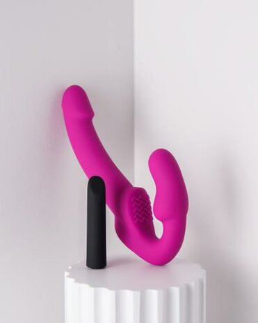 Temptasia - Estella Vibrating Strapless Strap-on - Pink